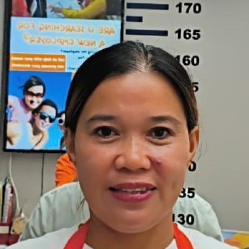 陽光女傭