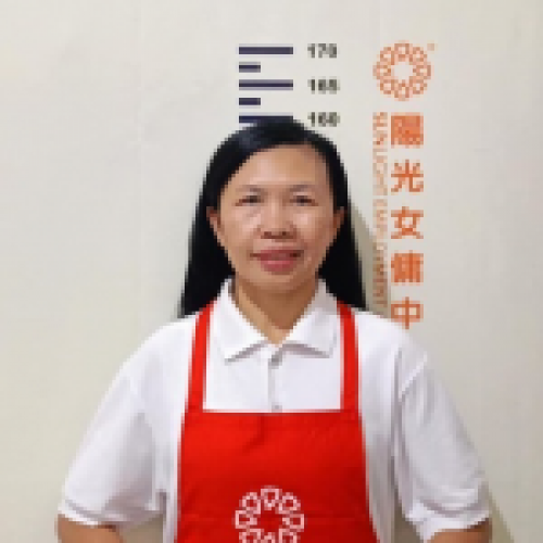 陽光女傭